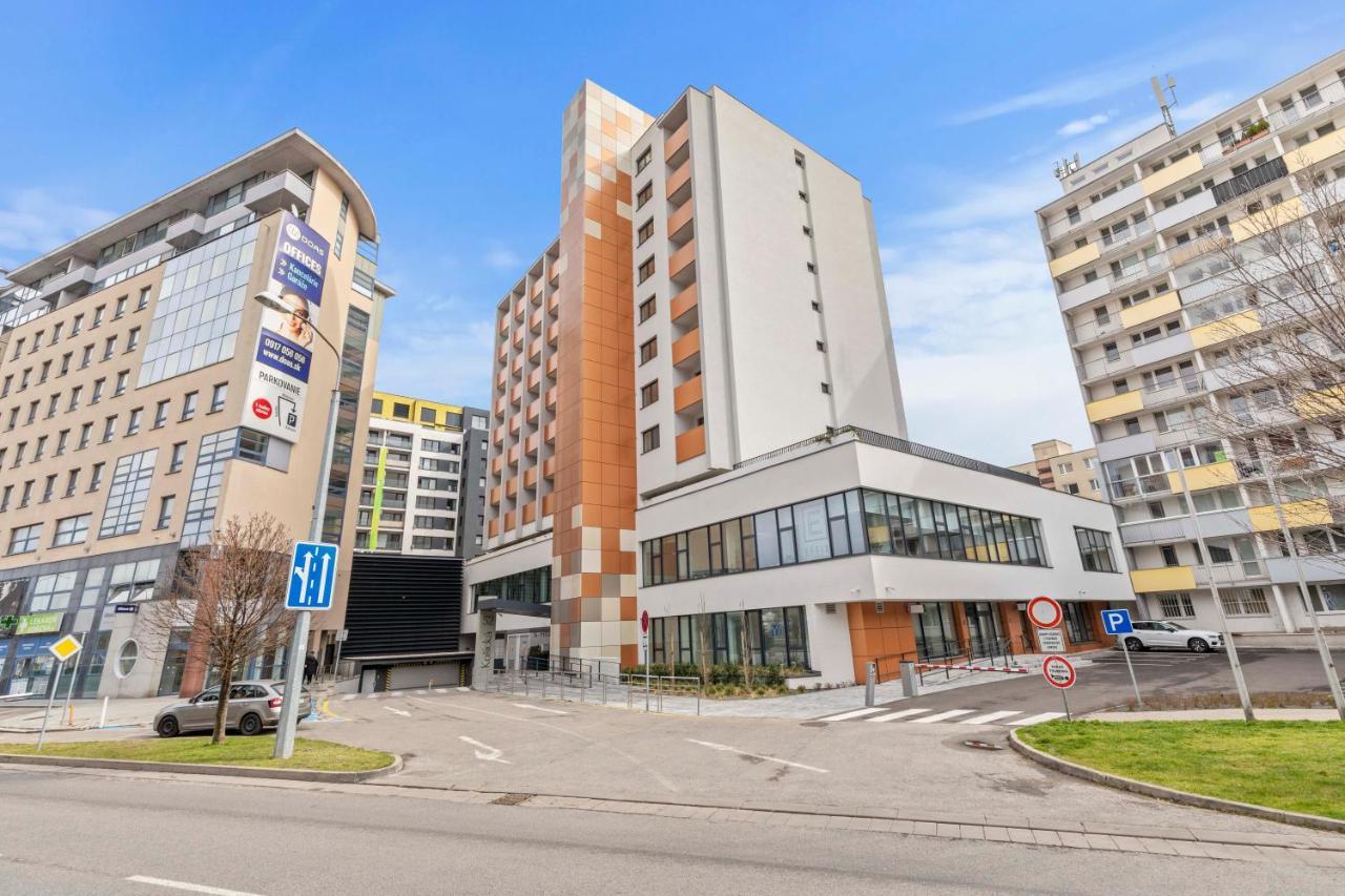 Lam Green - Ac -Balcony Bratislava Exteriér fotografie